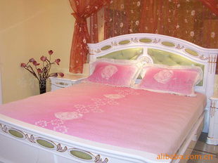 哈爾濱愛嘉亞麻針紡織品有限責(zé)任公司 針紡織品的卓越品質(zhì)與創(chuàng)新之路